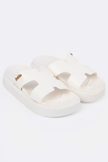 Sussid naiste omad valge... 2