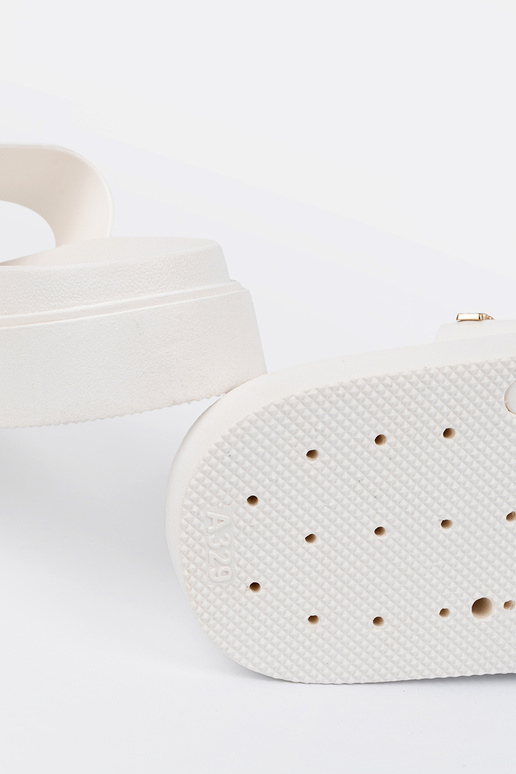 Sussid naiste omad valge värv...