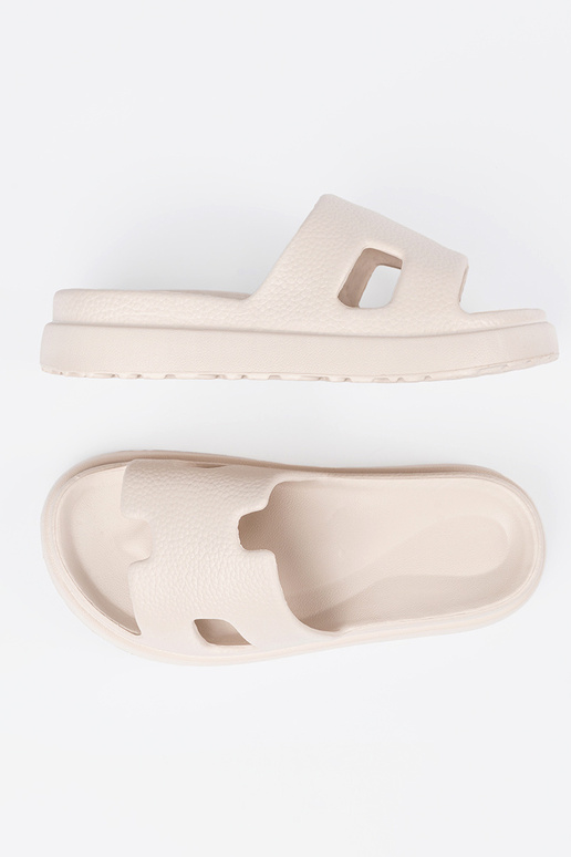 Sussid naiste omad platvormiga...