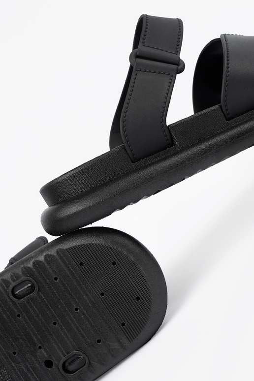 msuud plätud naiste omad tasasel tallal