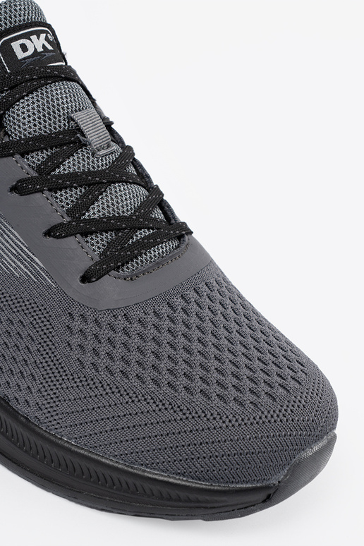 DK hallid spordijalatsid sportlikus...