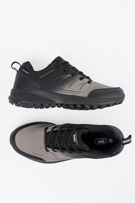 Mustad kerged meeste spordijalatsid