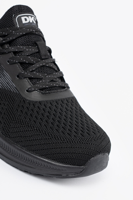 Sportlikud jalatsid punaste...