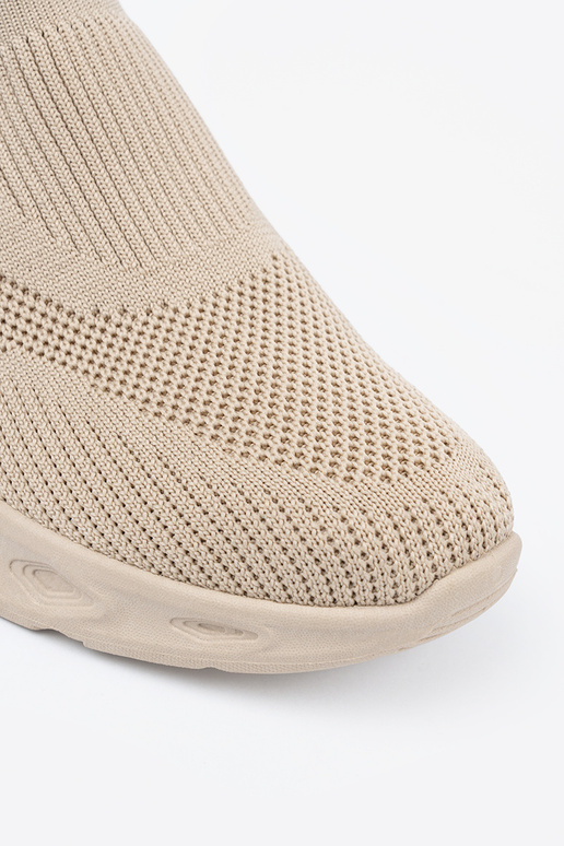 Liivakarva spordijalatsid lukuga