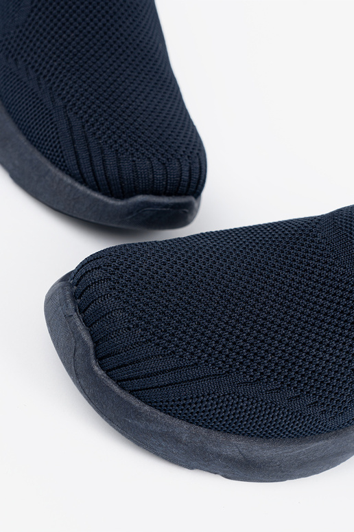 Sinise värvi naiste spordijalatsid...