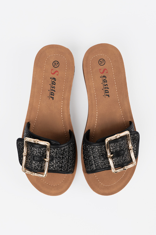 Mustad sussid kuldse klambriga