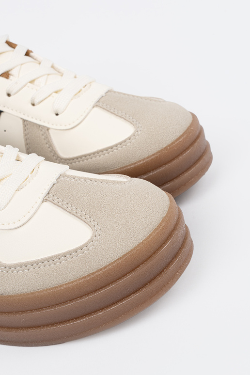 Naiste kingad LIBERO