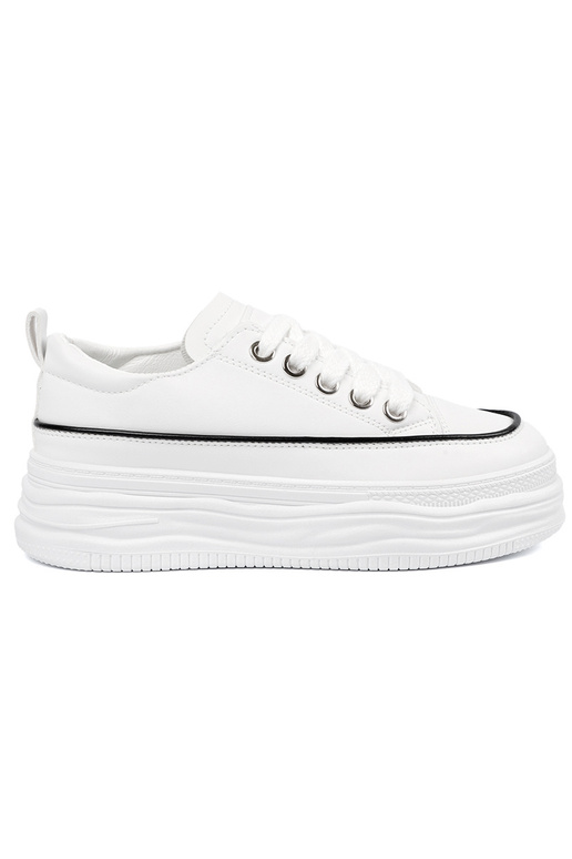 Valged naiste kingad platvormiga Valged naiste kingad platvormiga