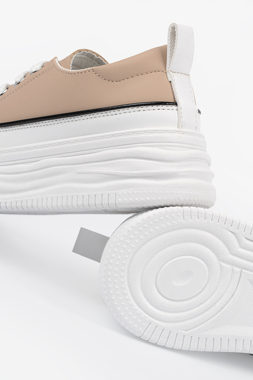 Liivakarva sportlikud kingad platvormiga