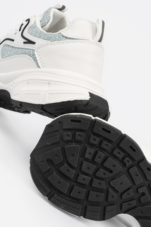 Valge-roheline spordistiilis jalatsid...