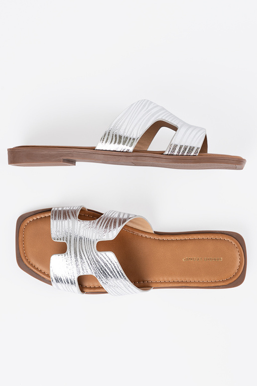 Hõbedased sussid ruudukujulise ninaosaga