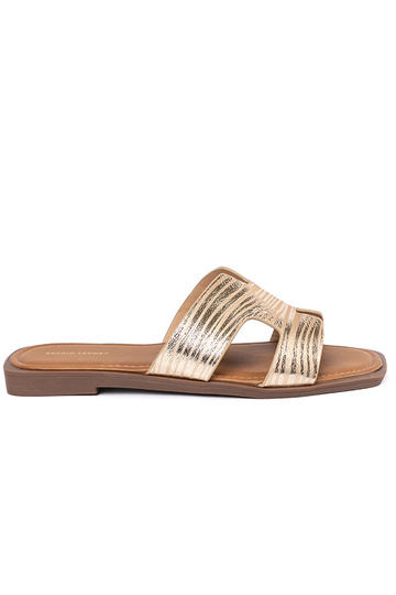 Kuldse värvi sussid...