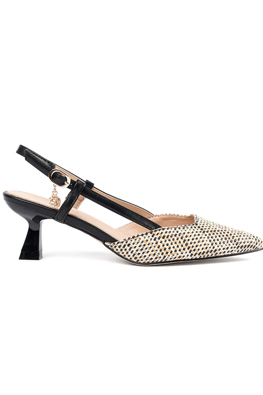 Kootud kõrge kontsaga sandaalid...