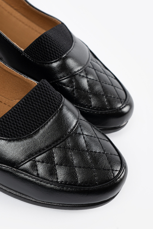 Klassikalise mudeli mustad naiste... Klassikalise mudeli mustad naiste...