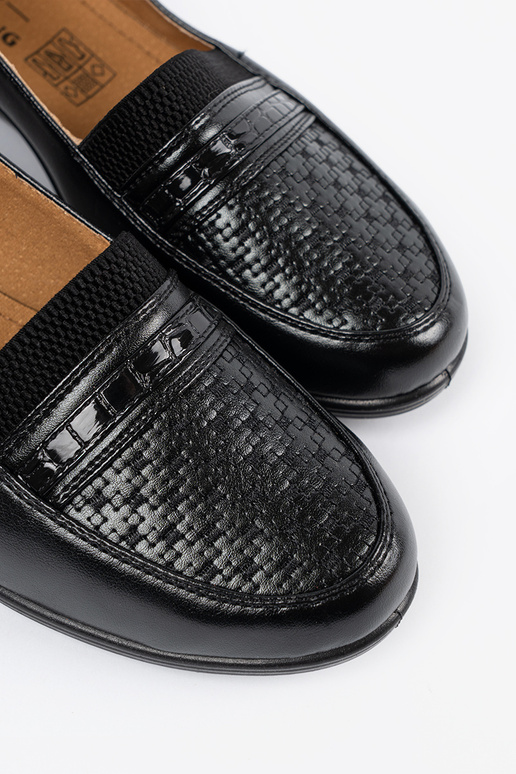 Mustad klassikalised poolsaapad... Mustad klassikalised poolsaapad...