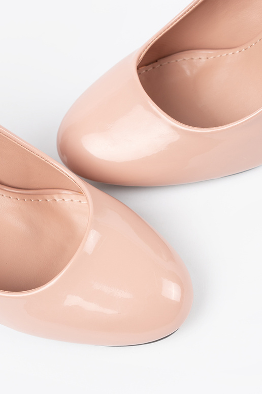 Elektooni värvi lakitud kõrged kontsad