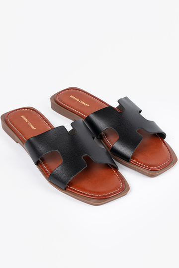 Mustad sussid ruudukujulise... 2