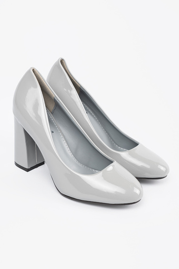 Hallid lakitud kõrged kontsad 2