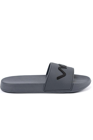 Halli värvi plätud koos pealdisega 2