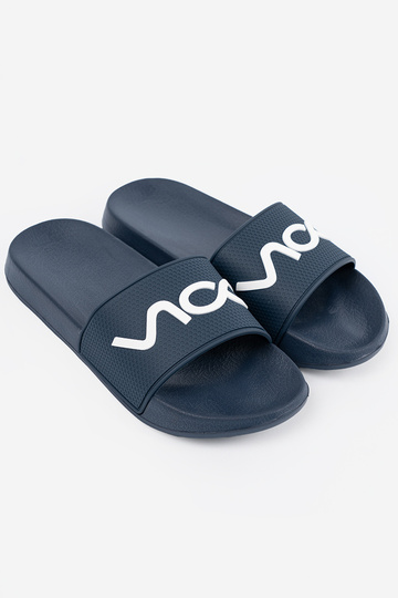 tumesinist värvi plätud koos pealdisega