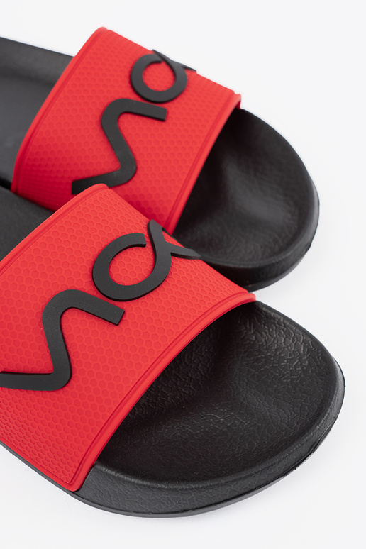 Must-Punane plätud koos pealdisega