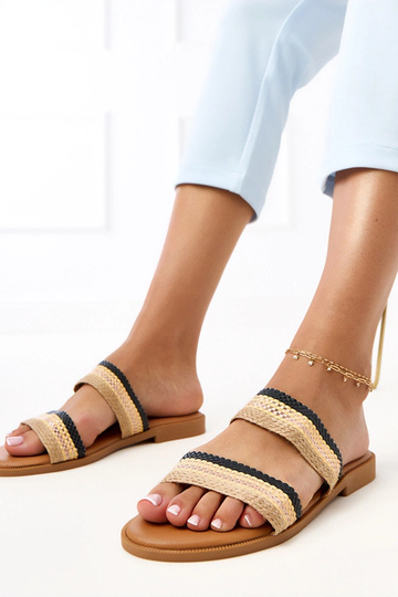 Mustad naiste sussid Rios