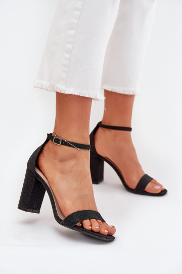 läikiv Pealistesandaalid msuud Kavina