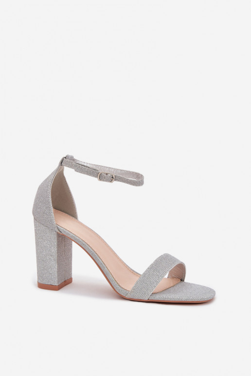 läikiv Pealistesandaalid Hõbedat värvi Kavina läikiv Pealistesandaalid Hõbedat värvi Kavina