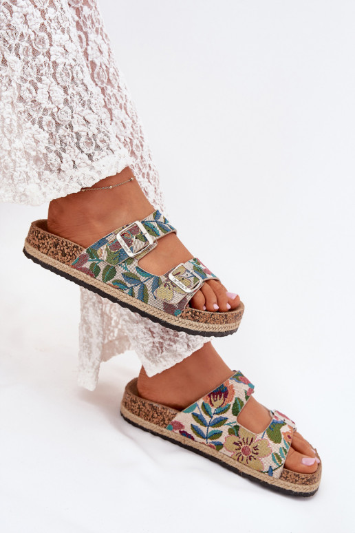 Mustriline naiste plätud Korkosissea platvormil neetide ja pandlaga Lee Cooper LCIN-25-35-3480L Mitmevärvilised