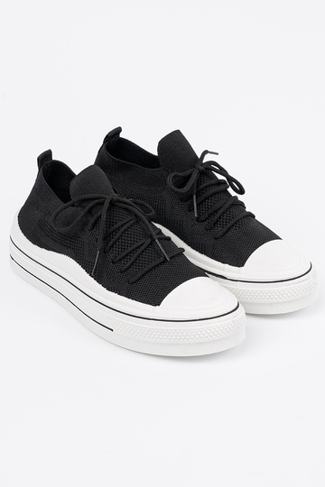 Slip-on kingad Msuud z ozdobnym nööriminem