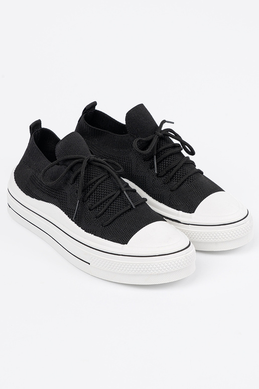 Slip-on kingad Msuud z ozdobnym nööriminem