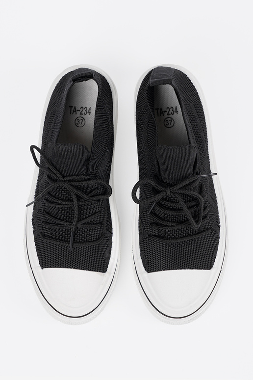 Slip-on kingad Msuud z ozdobnym nööriminem