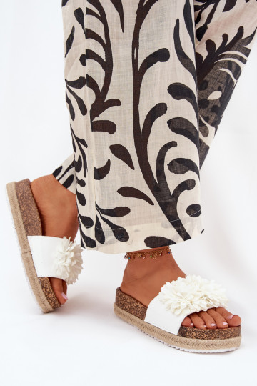 naiste plätud platvormiga Koos Ornatei Lillkami valget värvi Tessara