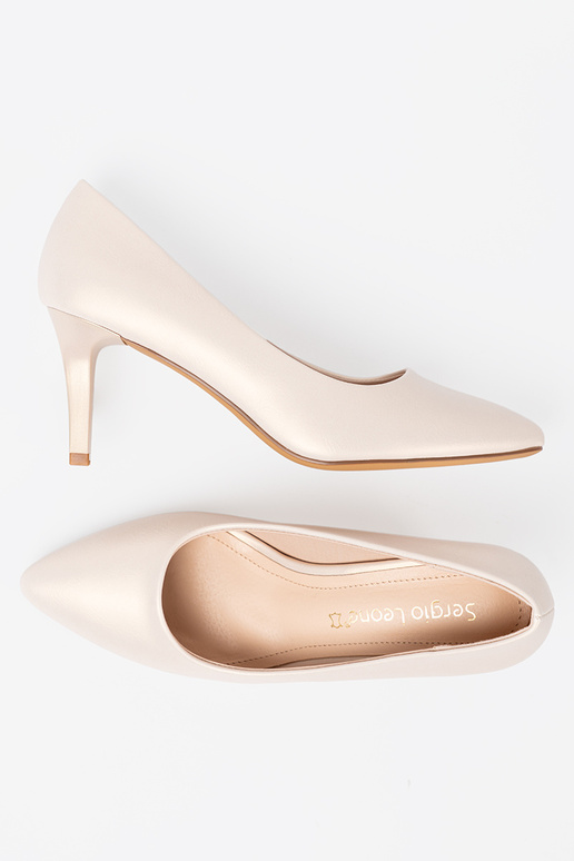 Elegantsed valge värv  poolsaapad