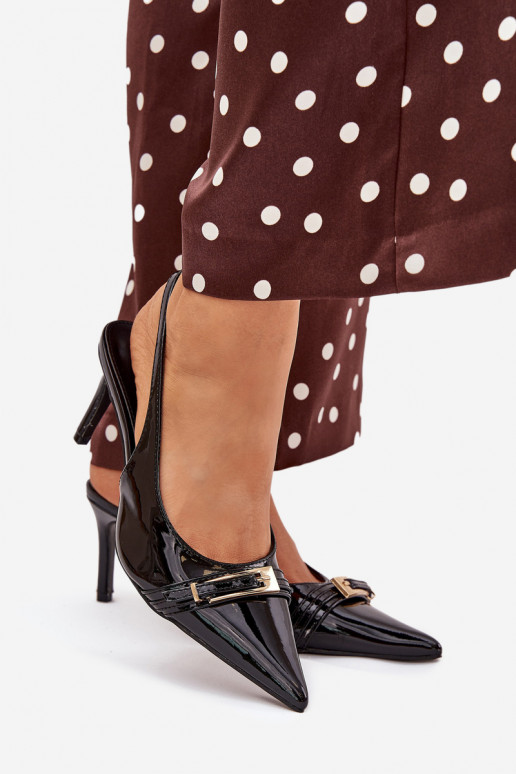 Laque Kingad kõrge jämeda kontsaga Kuldse pandlaga msuud Vivae