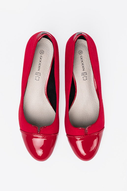 runased poolsaapad z lakierosisseanym noskiem runased poolsaapad z lakierosisseanym noskiem