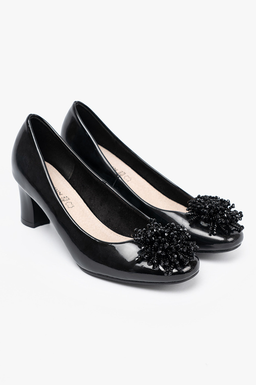 Laque poolsaapad z efektosisseną ozdobą Laque poolsaapad z efektosisseną ozdobą