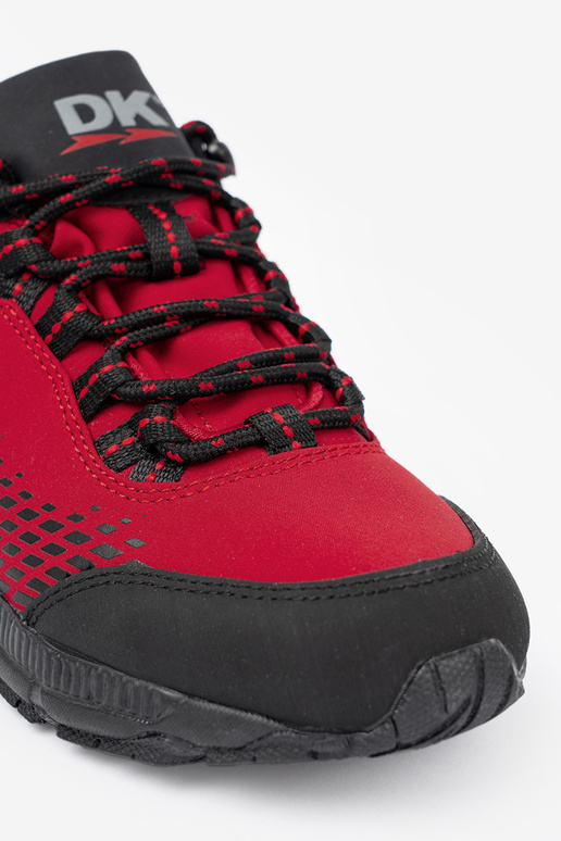 Punased matkasaapad paksul platvormil DK Punased matkasaapad paksul platvormil DK