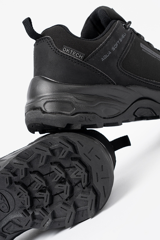 Mustad veekindlad matkasaapad DK Mustad veekindlad matkasaapad DK