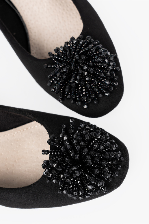 msuud poolsaapad z ozdobną broszką z koralikósisse