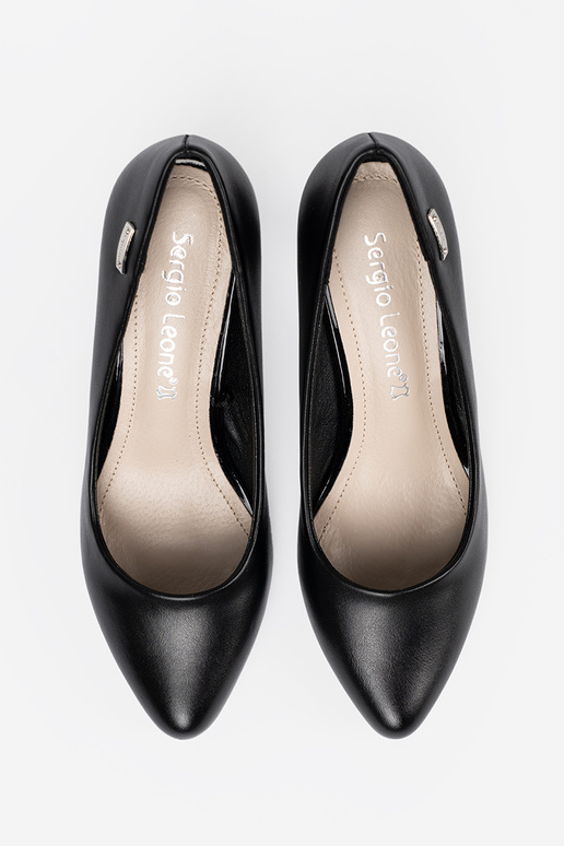 Stiilne poolsaapad kõrgetel kontsadel sisse kolorze must värvm Sergio Leone