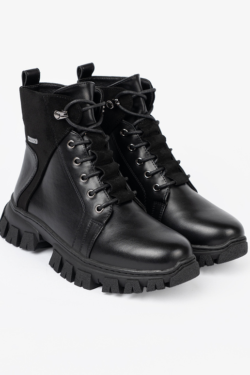 msuud lumesaapad z masysisseną podeszsisseą i susisseakiem Sergio Leone