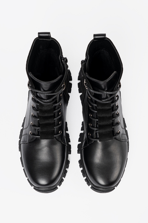 msuud lumesaapad z masysisseną podeszsisseą i susisseakiem Sergio Leone