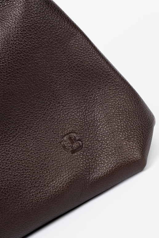 Elegantne Pruun Käekott z kosmetyczką sisse środku