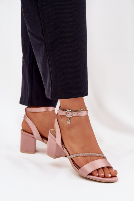 Roosa naiste kõrged kontsad säravate detailidega, Vinceza 20268