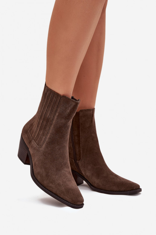 seemisnakhsed Pealiste poolsaapad Khakivärvi Arelia