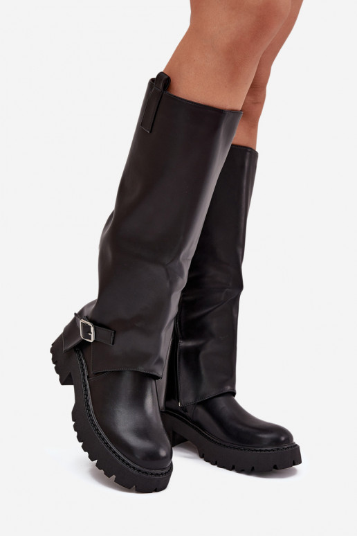 voodriga pika säärega saapadINysisseiniętą Cholesisseką I neetide ja pandlaga msuud Fiorae