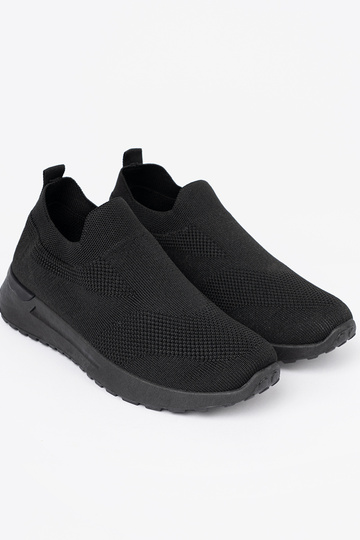 Spordistiilis kingad typu slip-on sisse must värvm kolorze