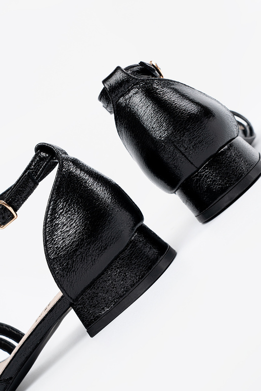 Elegantsed Msuud kingad madalal kontsal