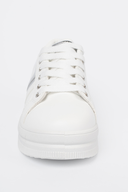 valget värvi Pealiste kingad z metallistm hõbedanem akcentem